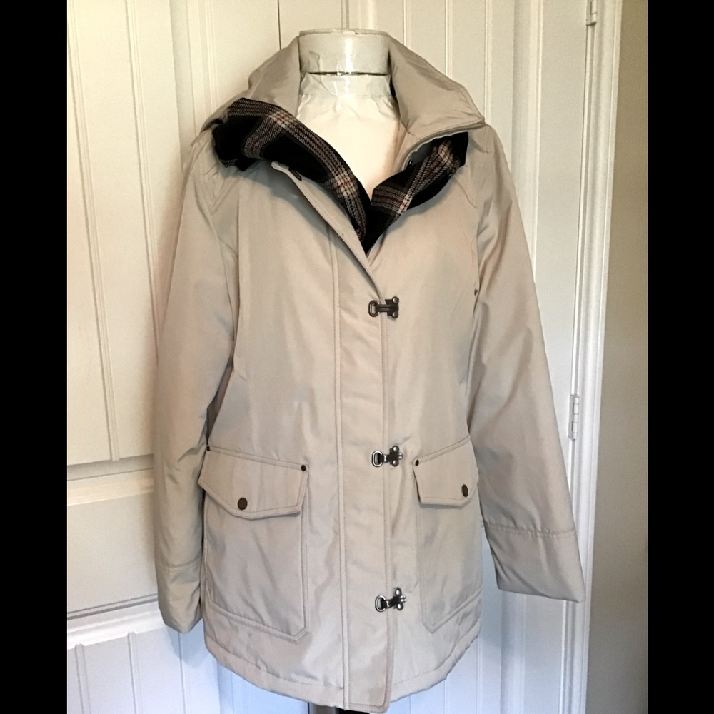 LONDON FOG HOODED JACKET WITH MATCHING SCARF.